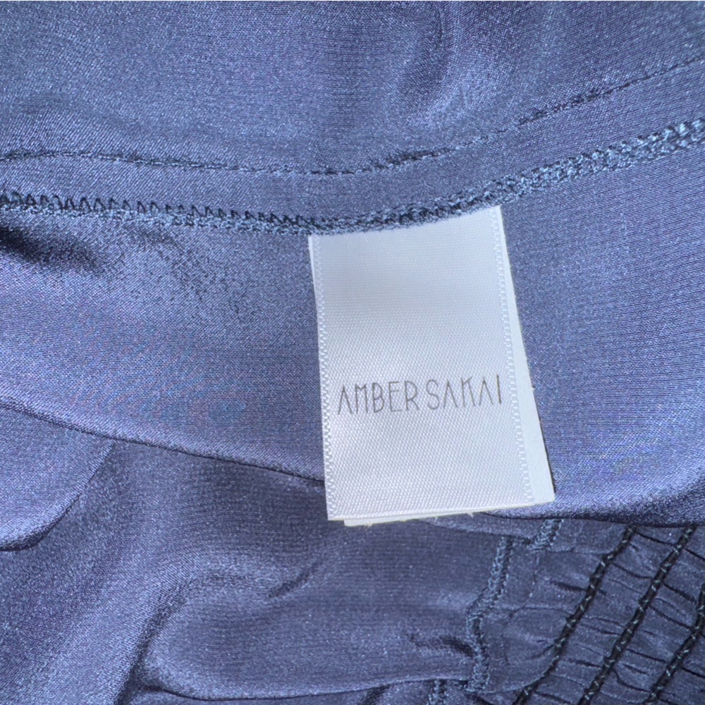 Amber Sakai Blue Satin Dress size 4 U.S. pleated - Picture 4 of 13